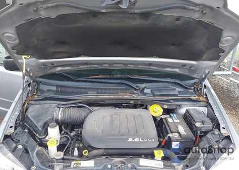 2014 Dodge Grand Caravan Se z USA, uszkodzony, nr VIN 2C4RDGBG9ER323877